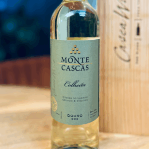 Monte Cascas Colheita Douro Branco — Frescura e leveza nas encostas graníticas do Douro