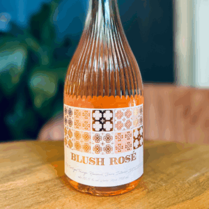 1808 Blush Rosé Beira Interior — vinho rosé português elegante criado por Hélder Cunha