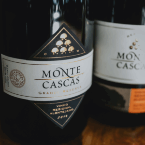 Monte Cascas Vinhas Velhas Alentejano Tinto — vinho português criado por Hélder Cunha a partir de vinhas velhas