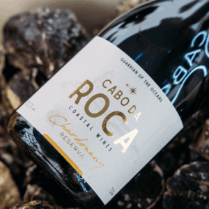 Cabo da Roca Reserva Chardonnay — vinho branco português com frescura atlântica e estágio parcial em madeira, criado por Hélder Cunha na região de Lisboa.